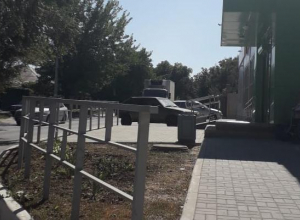 Автомобилисты просят заняться опасным перекрестком Горького-Вокзальный Автомобилисты просят заняться опасным перекрестком Горького-Вокзальный