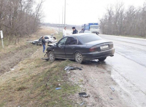 Двое ранены в аварии под Волгодонском Двое ранены в аварии под Волгодонском