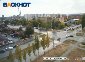 Момент столкновения несущихся на большой скорости «Тойот» возле «Камина» попал на видео Момент столкновения несущихся на большой скорости «Тойот» возле «Камина» попал на видео