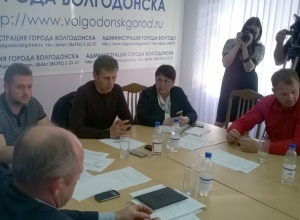 Давайте больше не позориться: волгодонские депутаты опасаются повторения мусорного коллапса на кладбищах Давайте больше не позориться: волгодонские депутаты опасаются повторения мусорного коллапса на кладбищах