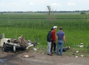 Появились фотографии с места страшной аварии с пятью погибшими на трассе Ростов-Волгодонск Появились фотографии с места страшной аварии с пятью погибшими на трассе Ростов-Волгодонск