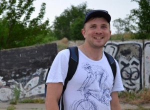 30-летнего волгодонца зверски забили насмерть возле пивбара на В-8 30-летнего волгодонца зверски забили насмерть возле пивбара на В-8