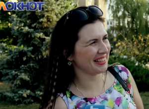 «Она чуть не оторвала мне голову»: Волгодонцы поделились воспоминаниями о походах к парикмахеру «Она чуть не оторвала мне голову»: Волгодонцы поделились воспоминаниями о походах к парикмахеру