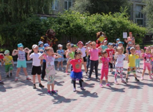 Флешмоб в больнице устроили жители Волгодонска Флешмоб в больнице устроили жители Волгодонска