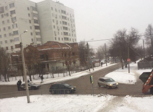 Невнимательность девушки на иномарке привела к ДТП в Волгодонске Невнимательность девушки на иномарке привела к ДТП в Волгодонске