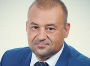 Доход депутата Геннадия Кудрявцева за год увеличился всего на 5 000 рублей Доход депутата Геннадия Кудрявцева за год увеличился всего на 5 000 рублей