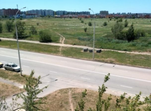 «Две сплошные» по улице Карла Маркса преградили волгодонцам въезд во дворы «Две сплошные» по улице Карла Маркса преградили волгодонцам въезд во дворы