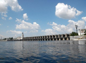 Еще на несколько сантиметров поднялся уровень воды в Цимлянском водохранилище Еще на несколько сантиметров поднялся уровень воды в Цимлянском водохранилище