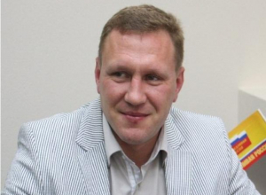 «Земельный магнат» депутат Сергей Асташкин за год разбогател почти в 3 раза «Земельный магнат» депутат Сергей Асташкин за год разбогател почти в 3 раза