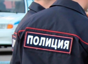 В Волгодонске полицейские разыскали и вернули домой потерявшуюся 13-летнюю девочку В Волгодонске полицейские разыскали и вернули домой потерявшуюся 13-летнюю девочку