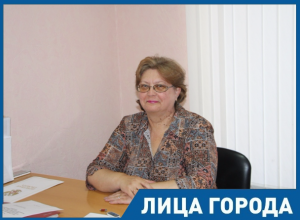 Не часто увидишь взрослого, который с серьезным лицом покажет тебе язык, - логопед Наталья Горелова Не часто увидишь взрослого, который с серьезным лицом покажет тебе язык, - логопед Наталья Горелова