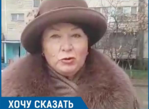 В центре города торгуют мясом прямо на бордюре, - жительница Волгодонска В центре города торгуют мясом прямо на бордюре, - жительница Волгодонска