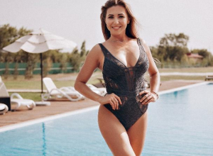 40-летняя Ирина Нагибина продемонстрировала шикарную спортивную фигуру в конкурсе «Миссис Блокнот» 40-летняя Ирина Нагибина продемонстрировала шикарную спортивную фигуру в конкурсе «Миссис Блокнот»