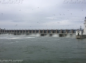 До нормального подпорного уровня Цимлянского водохранилища остается всего 18 сантиметров До нормального подпорного уровня Цимлянского водохранилища остается всего 18 сантиметров