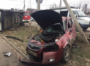 Водитель микроавтобуса разбился насмерть в жуткой аварии в Волгодонске Водитель микроавтобуса разбился насмерть в жуткой аварии в Волгодонске