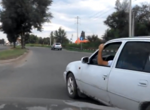 Попытка автоподставы чуть не привела к ДТП, - волгодончанка Попытка автоподставы чуть не привела к ДТП, - волгодончанка