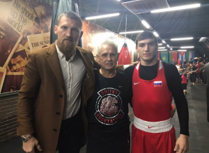 Чемпионы мира по боксу провели тренировку с подрастающим поколением в Волгодонске Чемпионы мира по боксу провели тренировку с подрастающим поколением в Волгодонске
