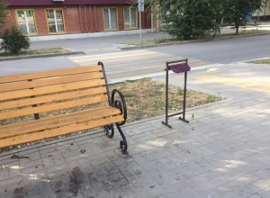 «Не аллея, а помойка»: жителей города возмущает грязь на аллее 50 лет СССР «Не аллея, а помойка»: жителей города возмущает грязь на аллее 50 лет СССР