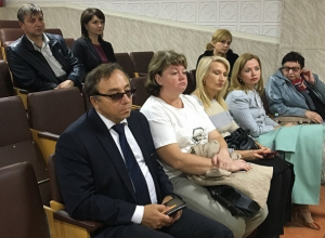 Врачам Волгодонска разъяснили, чем «взятки» отличаются от «благодарности» Врачам Волгодонска разъяснили, чем «взятки» отличаются от «благодарности»