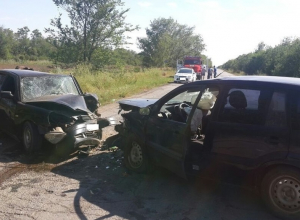 Ребенок пострадал в лобовом ДТП в Цимлянском районе Ребенок пострадал в лобовом ДТП в Цимлянском районе