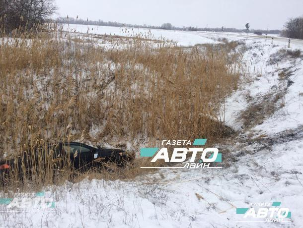 Первое в этом году серьезное ДТП произошло недалеко от Волгодонска Первое в этом году серьезное ДТП произошло недалеко от Волгодонска