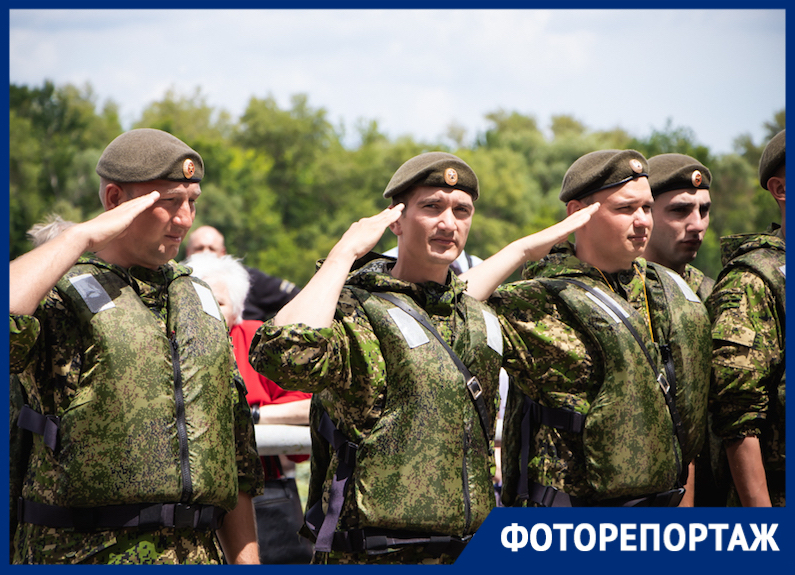 «Сплав Памяти»: военные инженеры остановились у берегов станицы Романовской «Сплав Памяти»: военные инженеры остановились у берегов станицы Романовской