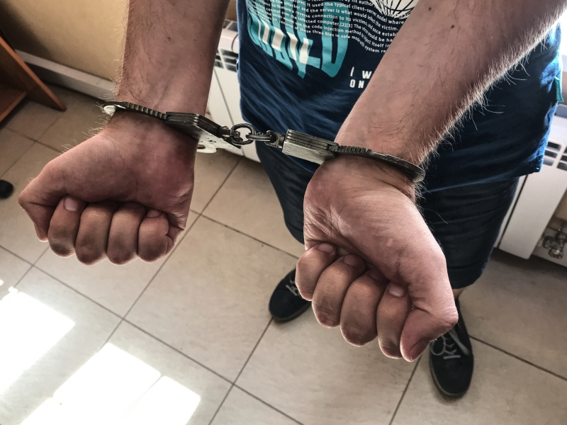Без кошелька и телефона остался 40-летний волгодонец после сна в городском парке Без кошелька и телефона остался 40-летний волгодонец после сна в городском парке