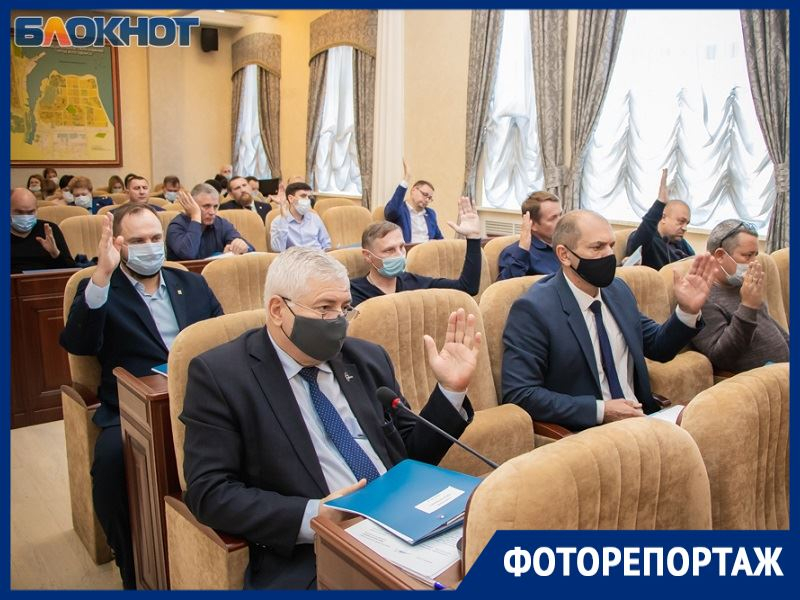 Депутаты-единороссы Думы Волгодонска одобрили повышение земельного налога и продажу бывшего детского садика в В-8 Депутаты-единороссы Думы Волгодонска одобрили повышение земельного налога и продажу бывшего детского садика в В-8