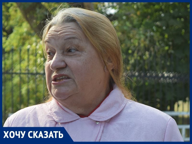 «Порядка в Красном Яру нет»: жительница станицы о нашествии грузовиков перед школой «Порядка в Красном Яру нет»: жительница станицы о нашествии грузовиков перед школой