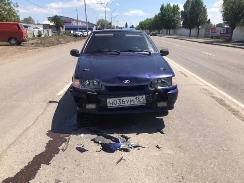 На 2-й Бетонной в Волгодонске произошло ДТП с участием ВАЗа и «Хендай Солярис» На 2-й Бетонной в Волгодонске произошло ДТП с участием ВАЗа и «Хендай Солярис»