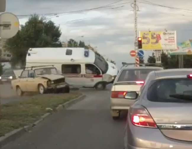 stolknoveni-skoroy-i-shesterki.png stolknoveni-skoroy-i-shesterki.png