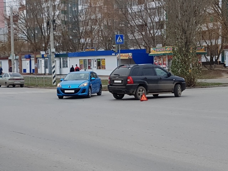 ДТП на перекрестке.jpeg ДТП на перекрестке.jpeg