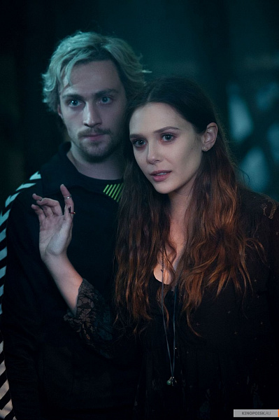 kinopoisk.ru_avengers_3a_age_of_ultron_2578179.jpg