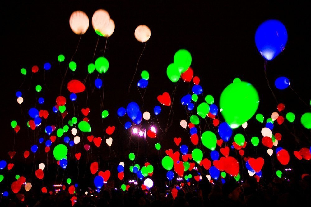 Светящиеся шары запустят в небо в День семьи, любви и верности