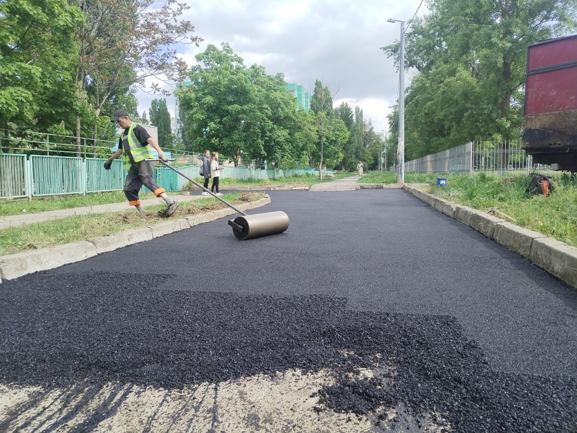 Время ремонтировать дороги: выгодное предложение от ИП Апанович фирмы  «Асфальтобетон» | 26.06.2024 | Волгодонск - БезФормата