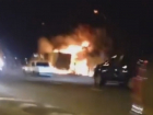 Горящие фуры после жуткого столкновения на дороге Ольгинская-Волгодонск попали на видео