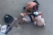 Неосторожный электрик сорвался со второго этажа МКД в Волгодонске, когда чинил уличное освещение