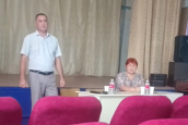 «Я не обязан отвечать»: глава Саркела провел отчет для жителей поселка