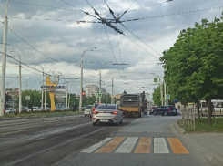 Не справились: Волгодонск не смог отремонтировать дороги в апреле, как того требовал министр транспорта