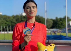 Мастером спорта России стала 19-летняя легкоатлетка из Волгодонска Валерия Воловликова