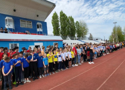 Порядка 700 волгодонцев приняли участие в легкоатлетической эстафете на стадионе «Труд» 