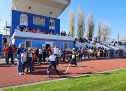 Порядка 700 волгодонцев приняли участие в легкоатлетической эстафете 