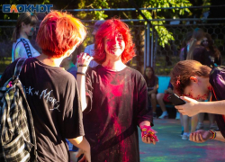 Фестиваль красок, конкурсы и концерт: 26 июня Волгодонск отметить День молодежи