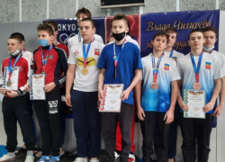 Команды «Волгодонск 1» и «Волгодонск 2» достойно представили город на областных соревнованиях по плаванию