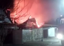 Тушили десятки человек: стали известны подробности ликвидации крупного пожара в Красном Яру 