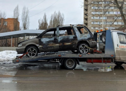 Причиной возгорания автомобиля на проспекте Строителей могли стать проблемы с проводкой