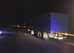 На трассе Ростов – Волгодонск 28-летний парень из «Лексуса» погиб при столкновении с грузовиком 