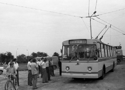Первый троллейбус проехал по улицам Волгодонска ровно 45 лет назад 