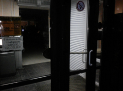 Вот такая «система охраны» в одном из магазинов Волгодонска