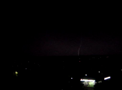 Зарождение молнии